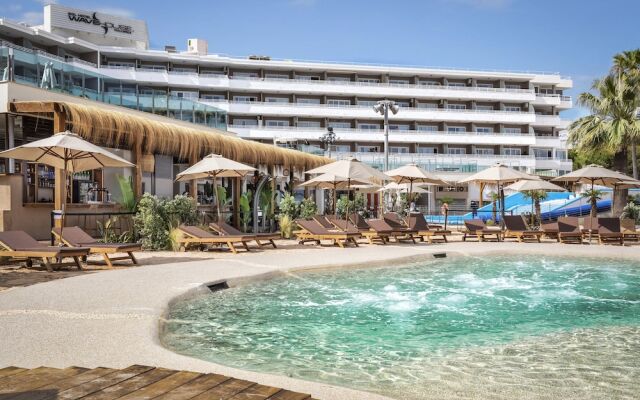 Hm Royal Beach