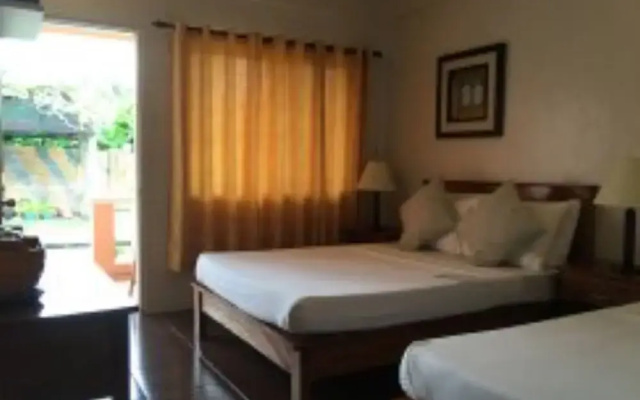 OYO 889 Amboy Hometel