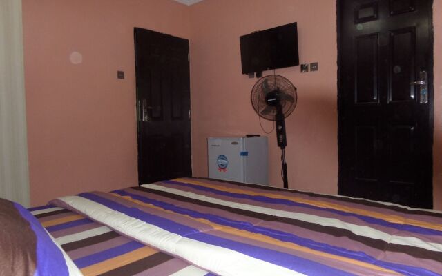 De Maria Inn Apartment