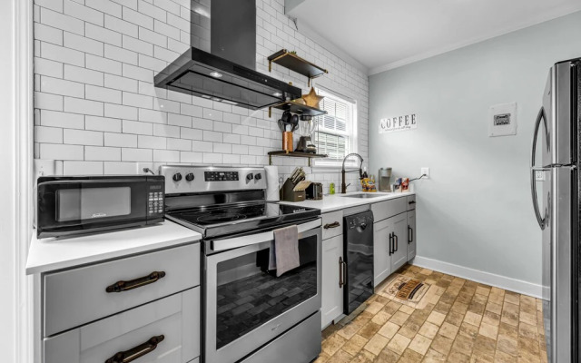 Modern Apartments near Downtown Greensboro