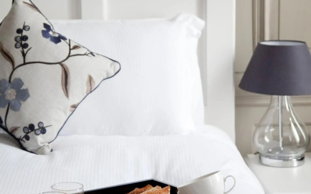 Vanbrugh House Hotel