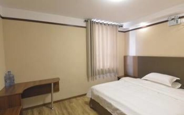 Kuanheju Courtyard Theme Inn