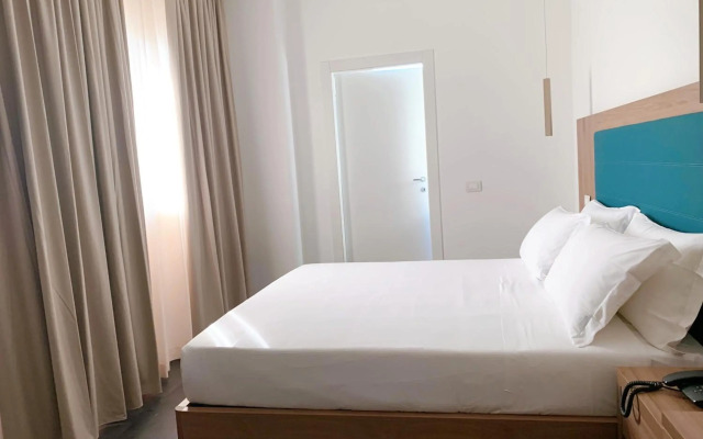 V Hotel