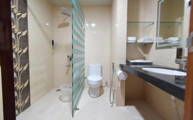 The Sky Imperial  Hotel Gopal Darshan