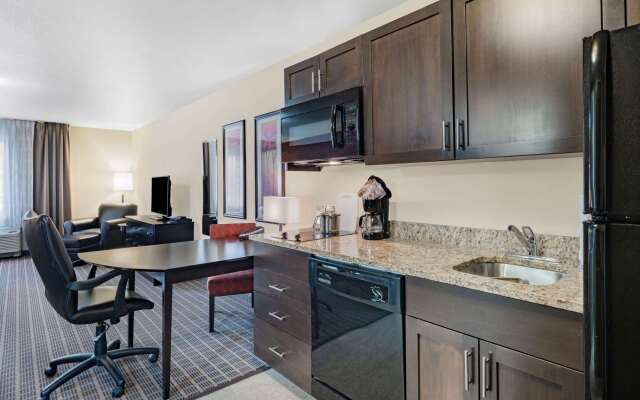 Hawthorn Extended Stay by Wyndham Dickinson