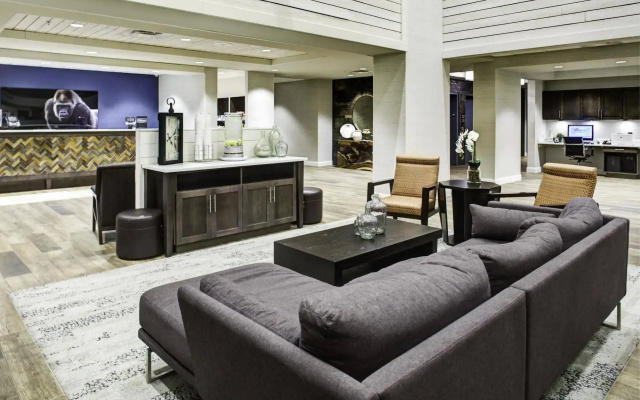 Hampton Inn & Suites by Hilton Pittsburg Kansas Crossing