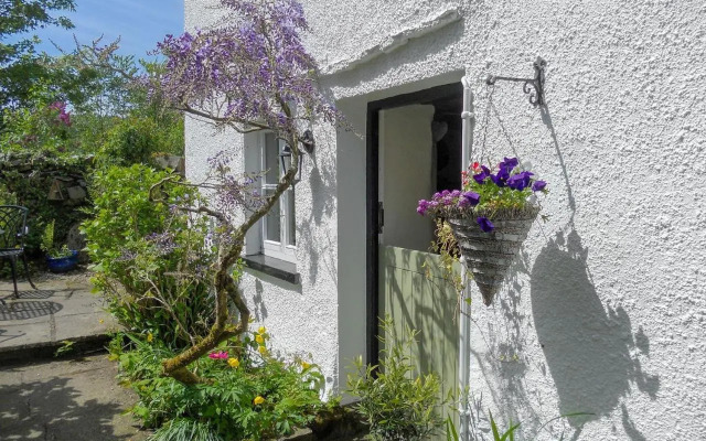 Cragg Cottage