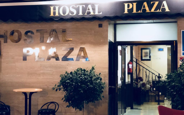 Hostal Plaza