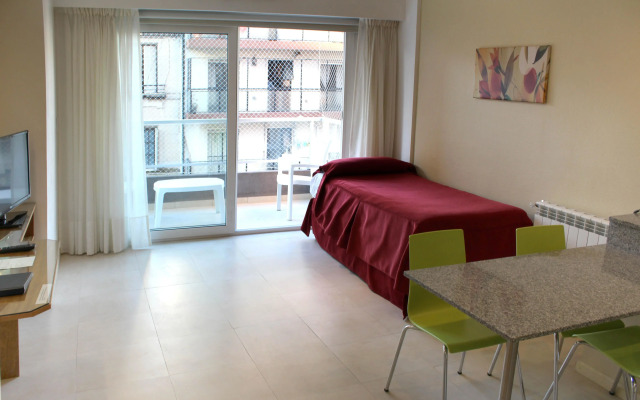 Le Batiment