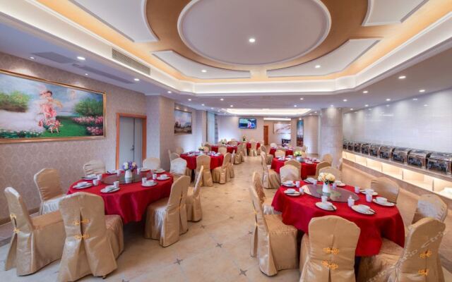 Vienna Hotel Shenzhen Bulong Road