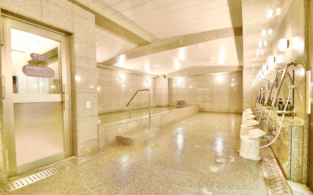 Kyoto Universal Hotel Karasuma