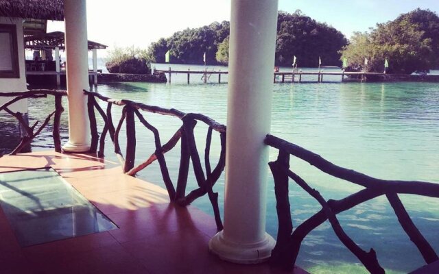 Club Tara Resort