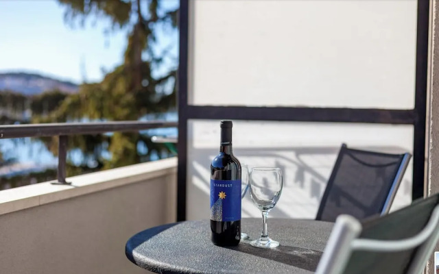 Affabilis Vip House