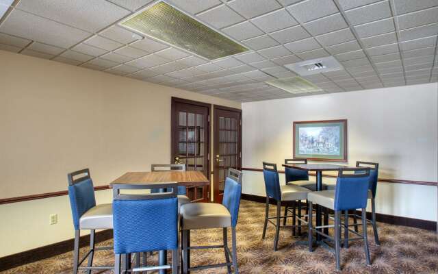 Comfort Suites Madison West - Middleton