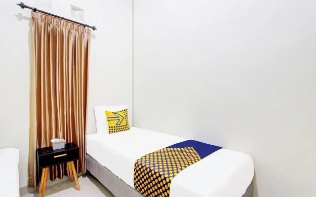 SPOT ON 94076 Tinampi House Syariah