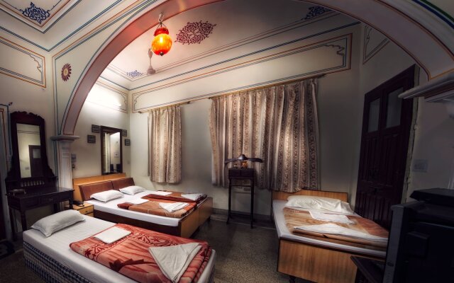 Krishna Palace - A Heritage Boutique Hotel