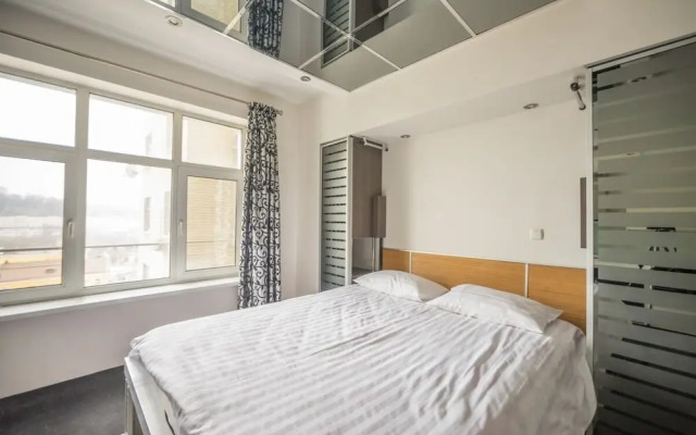 KievApts Gorkogo 72