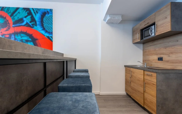 Trip Inn Living & Suites