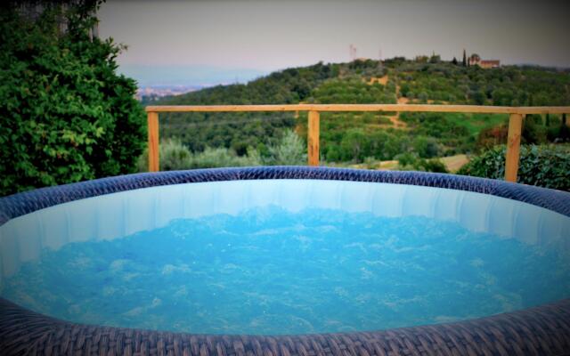 Close to Florence Jacuzzi Breathtaking View
