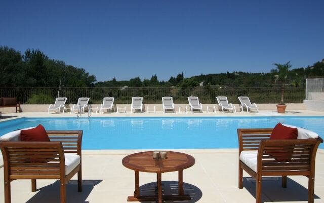 Apartment in Provencal Style in a Beautiful Landscape