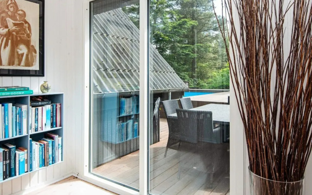 6 Person Holiday Home in Hemmet-by Traum