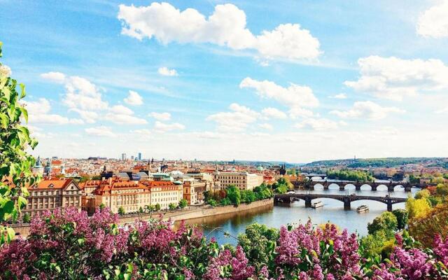Royal Vineyards Apartments Prague