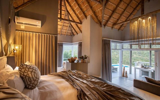 Clifftop Exclusive Safari Hideaway