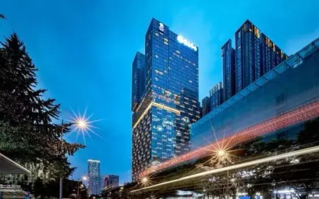 Li Lang Hotel