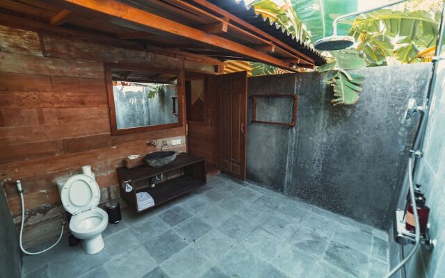 Mangroove Bay Boutique Hostel