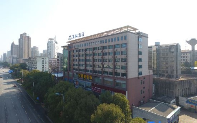 MORNINGUP (Yiyang Railway Station) – Outside – Yiyang