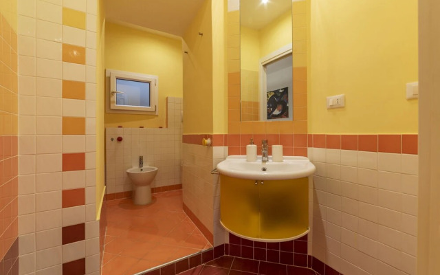 Castro Pretorio & Sallustiano Lovely Flat