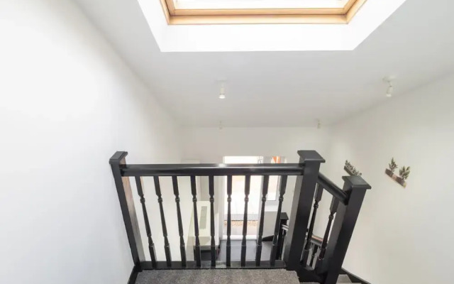 Host Stay St Martin s Road