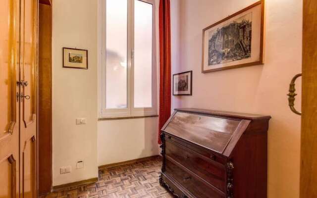 Apartment With 3 Bedrooms In Roma With Wifi