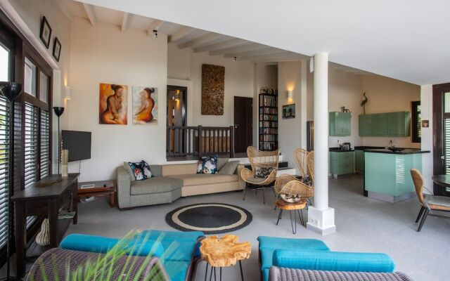 Blue Bay Bungalows - The Garden