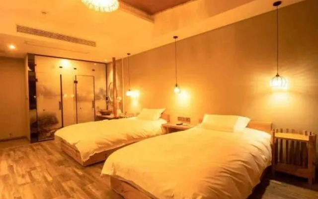 Huijuyitang Guesthouse