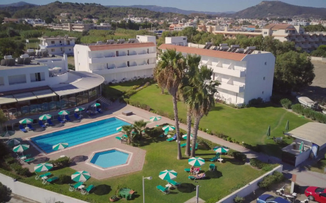 Pylea Beach Hotel