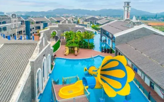 Nirvana Hotel & Resort