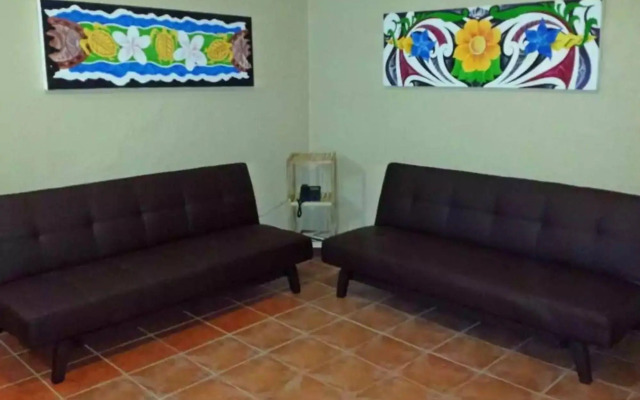 The Tropical Villa