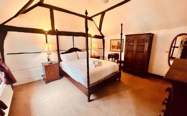 George and Dragon Hotel