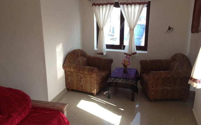 Kesar Heritage Guest House