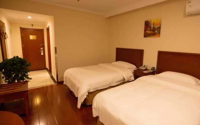 GreenTree Inn Chizhou Changjiang Middle Road Shangzhidu Commerce Square Express Hotel – Guest Rooms – Chizhou