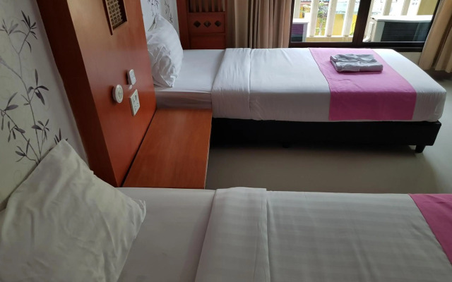 PoonSook Resident Hotel