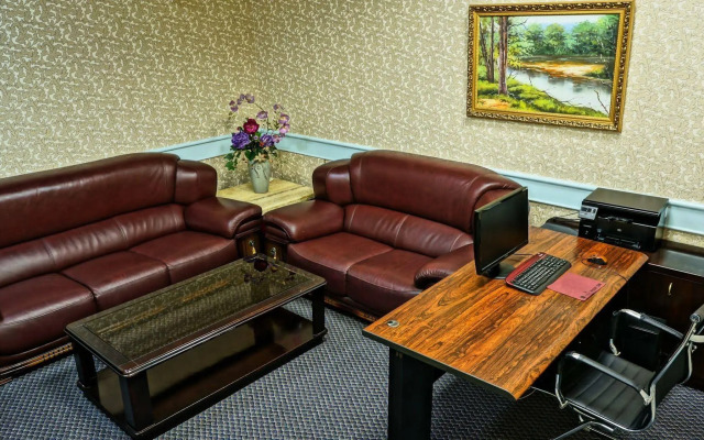 Oriental Hotel