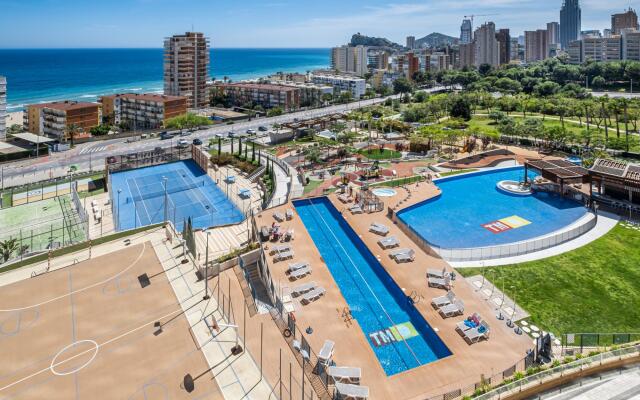 Sunset Drive 5-10 in Benidorm