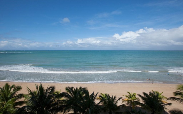 Courtyard by Marriott Isla Verde Beach Resort