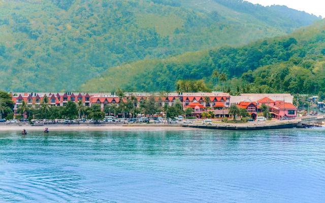 Seaview Patong Hotel