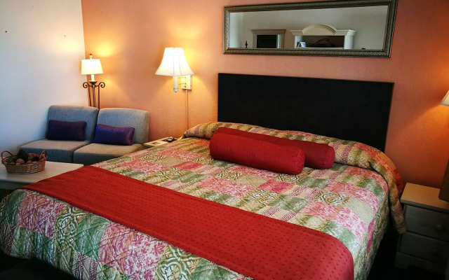 Merida Inn and Suites
