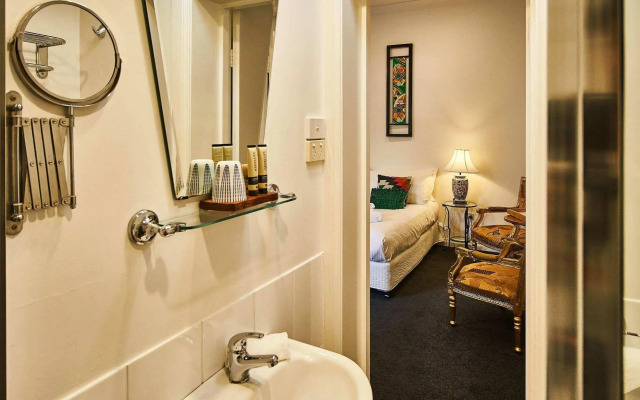 The Bronte Boutique Hotel