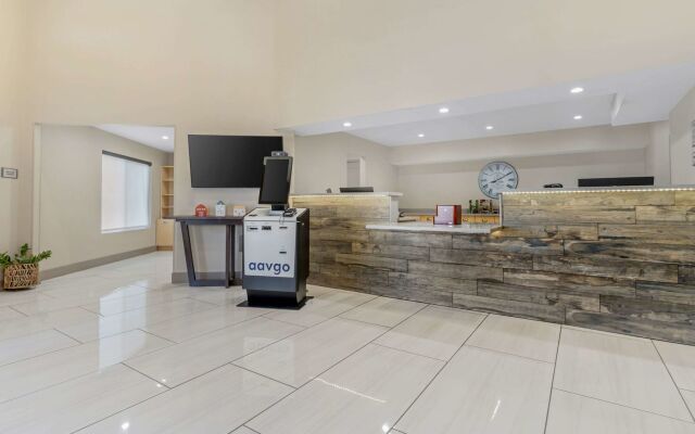 Country Inn & Suites by Radisson, Vallejo Napa Valley, CA