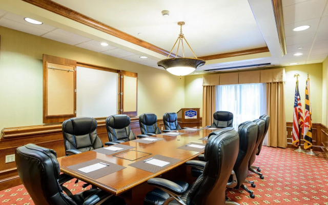 Hampton Inn & Suites Frederick-Fort Detrick